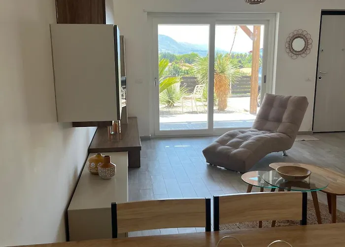 Paola Vista Mare * Mandaradoni