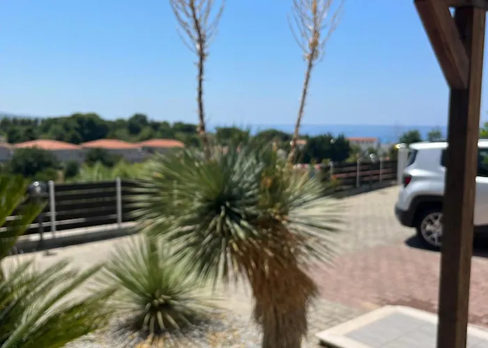 Paola Vista Mare Apartamento *